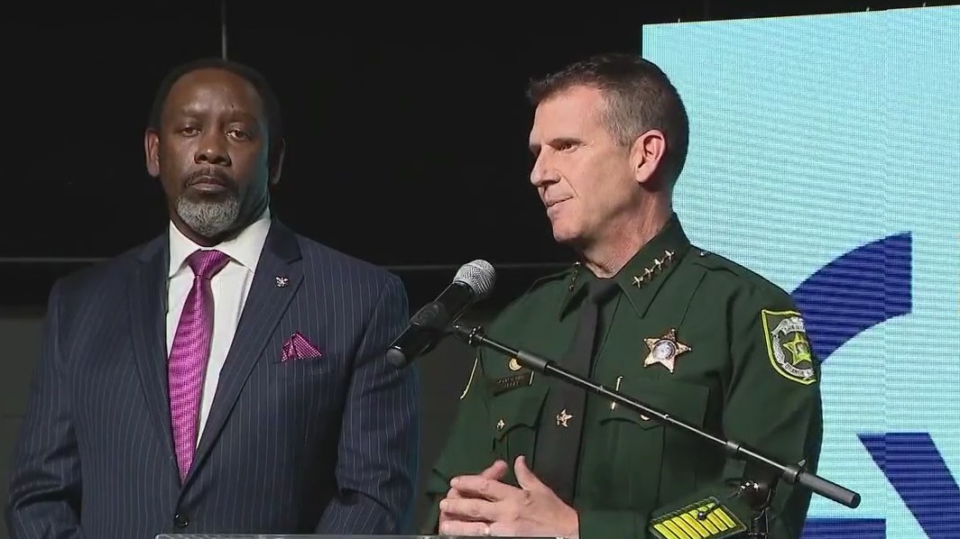 Orange County leaders react to deadly Pine Hills shootings